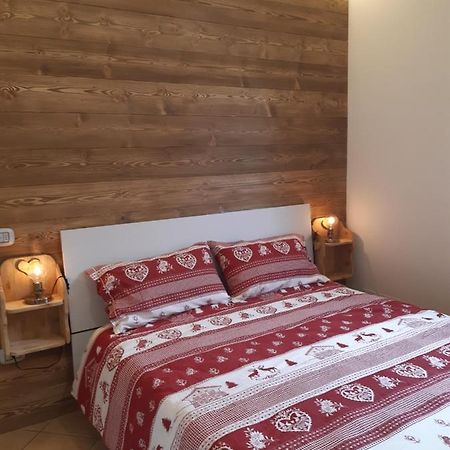 Azienda Agricola Agriturismo I Sei Petali Capo di Ponte ภายนอก รูปภาพ